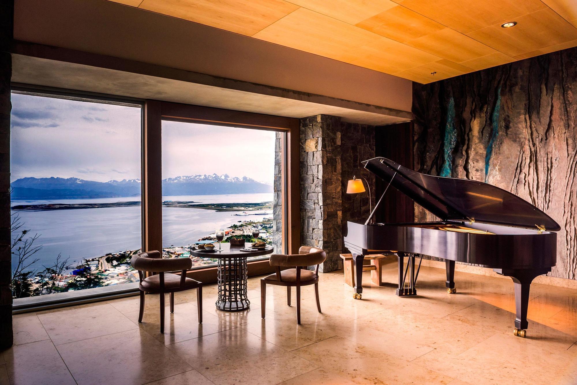 Arakur Ushuaia Resort & Spa Exterior foto Interior of the home